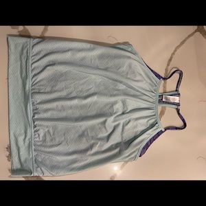 Ivivva girls top with built in bra